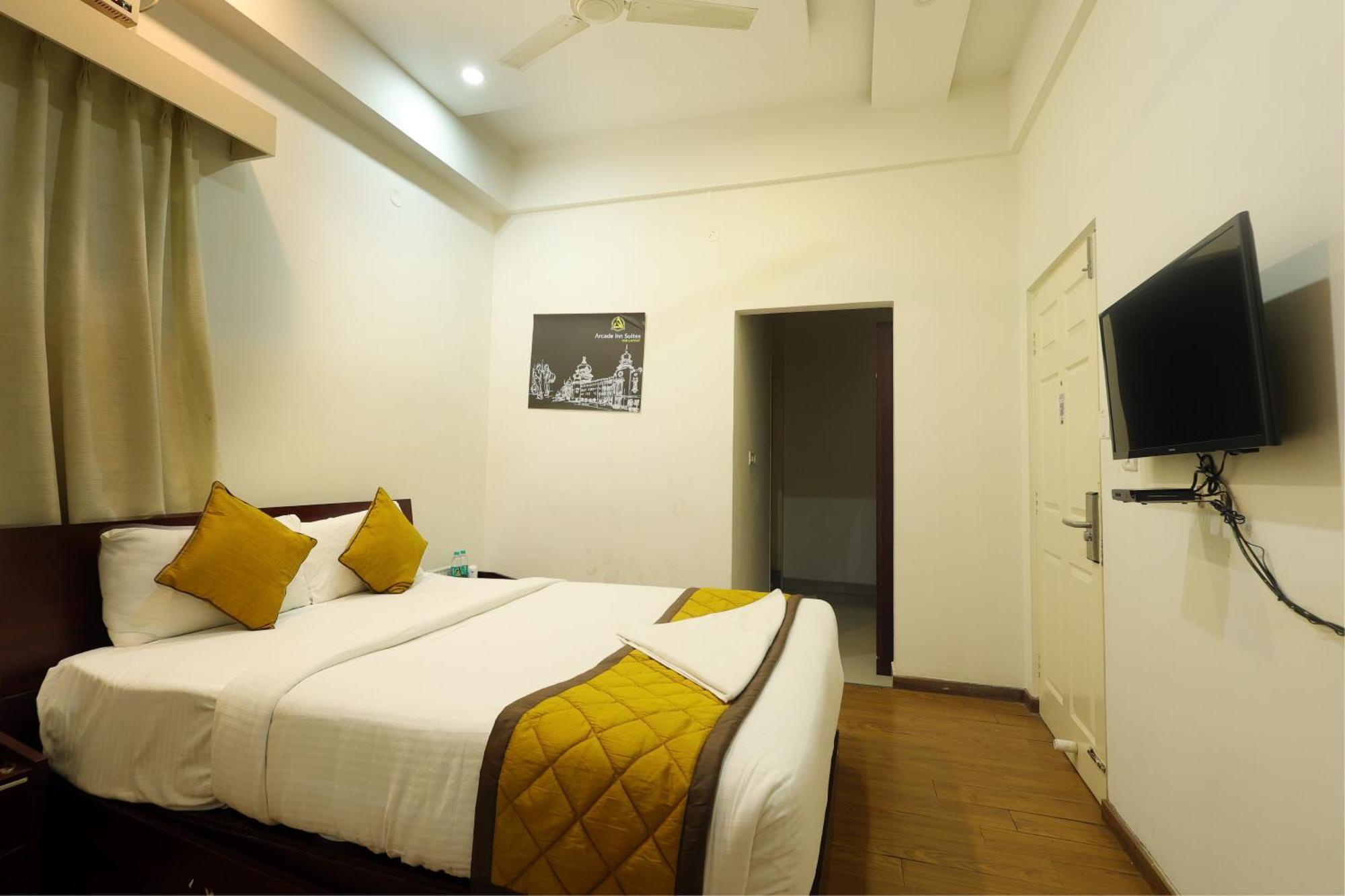 Arcade Inn Suites Bangalore Exterior foto
