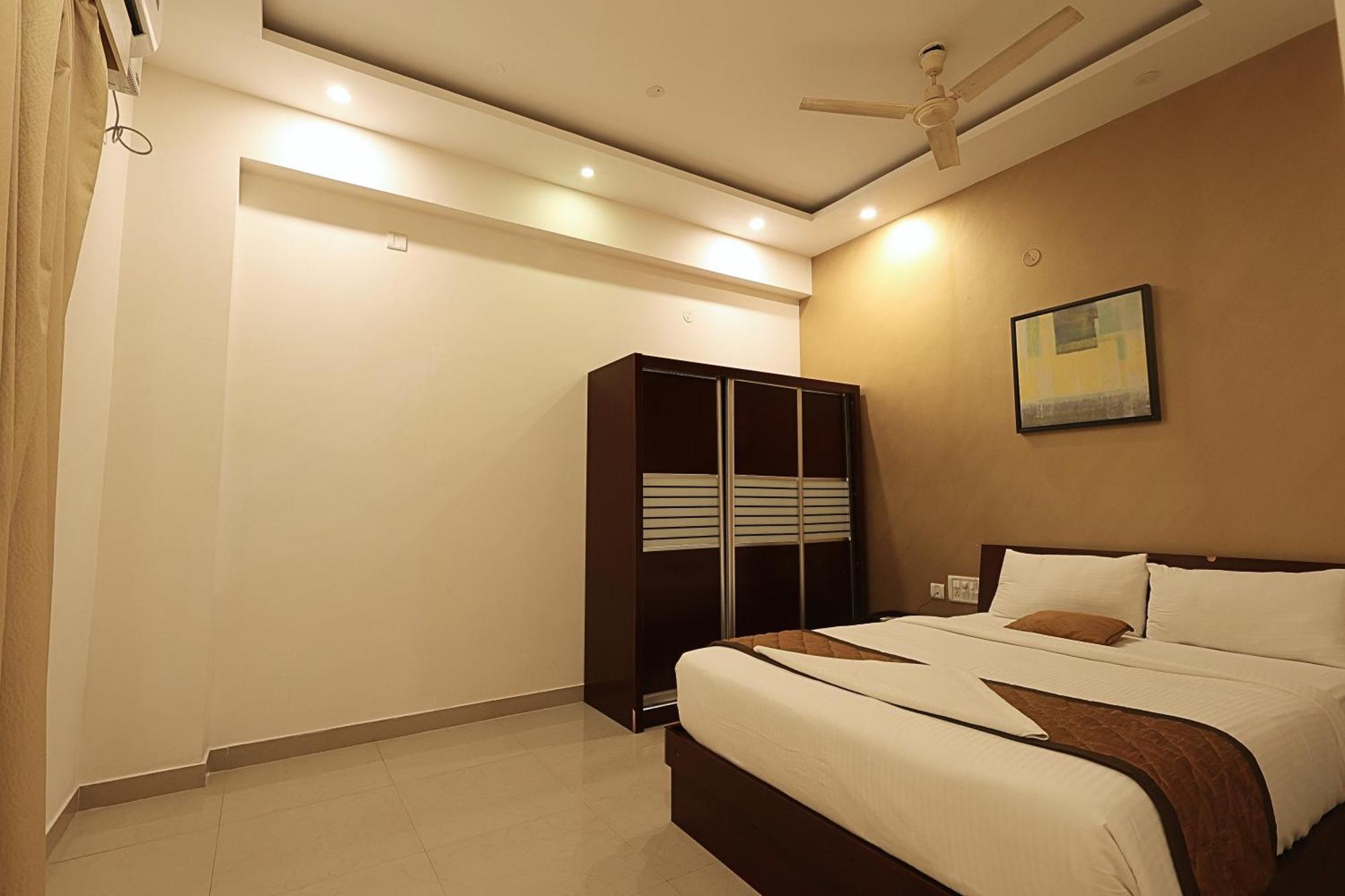 Arcade Inn Suites Bangalore Exterior foto