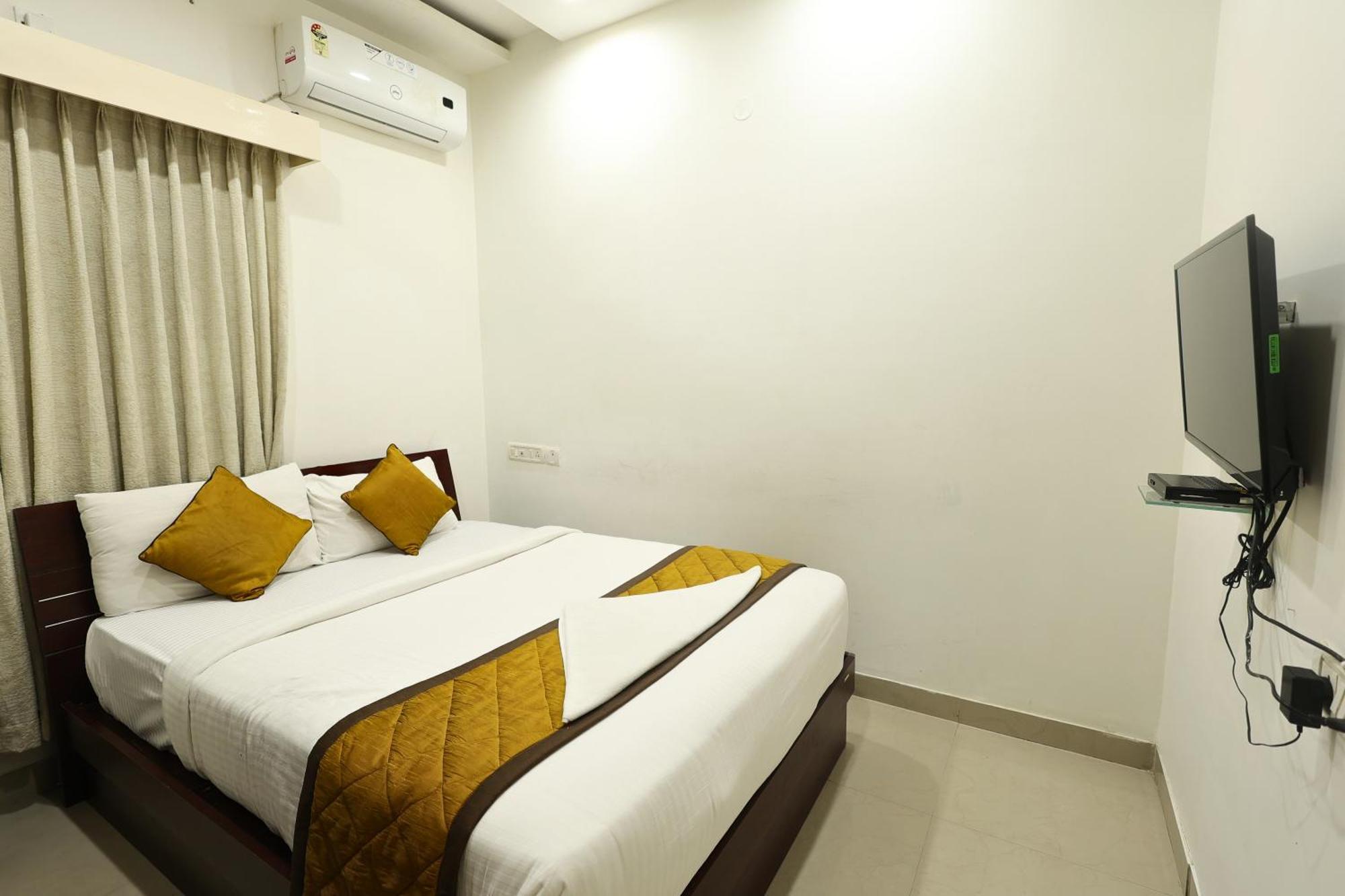 Arcade Inn Suites Bangalore Exterior foto
